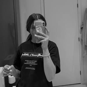 Meet your Posher, Marie